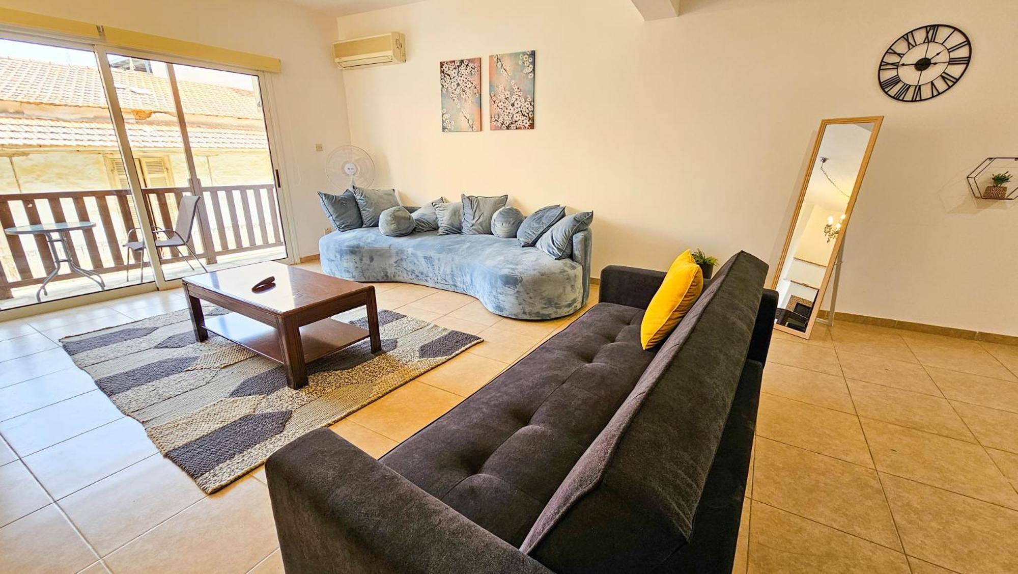 Sky Line City Apartment, 150M From Chabad Lubavitch 라르나카 외부 사진
